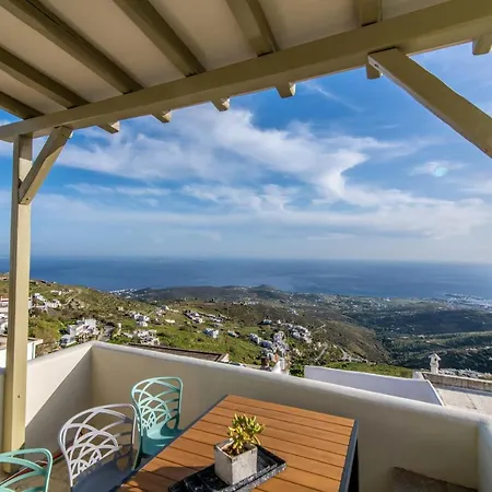 Apopsis Tinos View * Triandáros