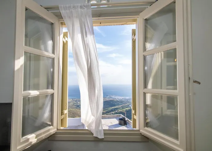 Apopsis Tinos View *