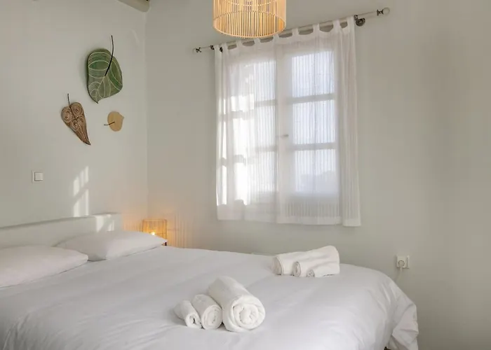 Apopsis Tinos View Triandáros