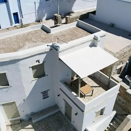 Apopsis Tinos View * Triandárosz