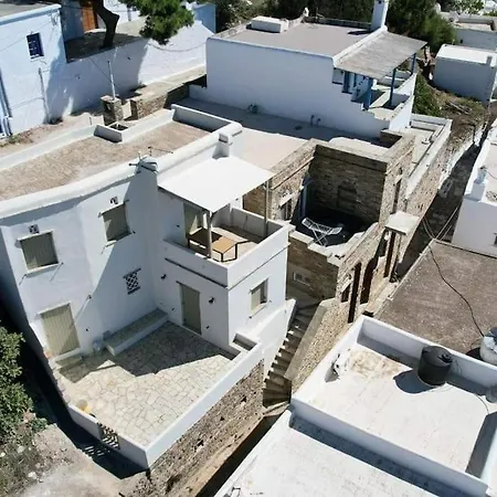 Apopsis Tinos View